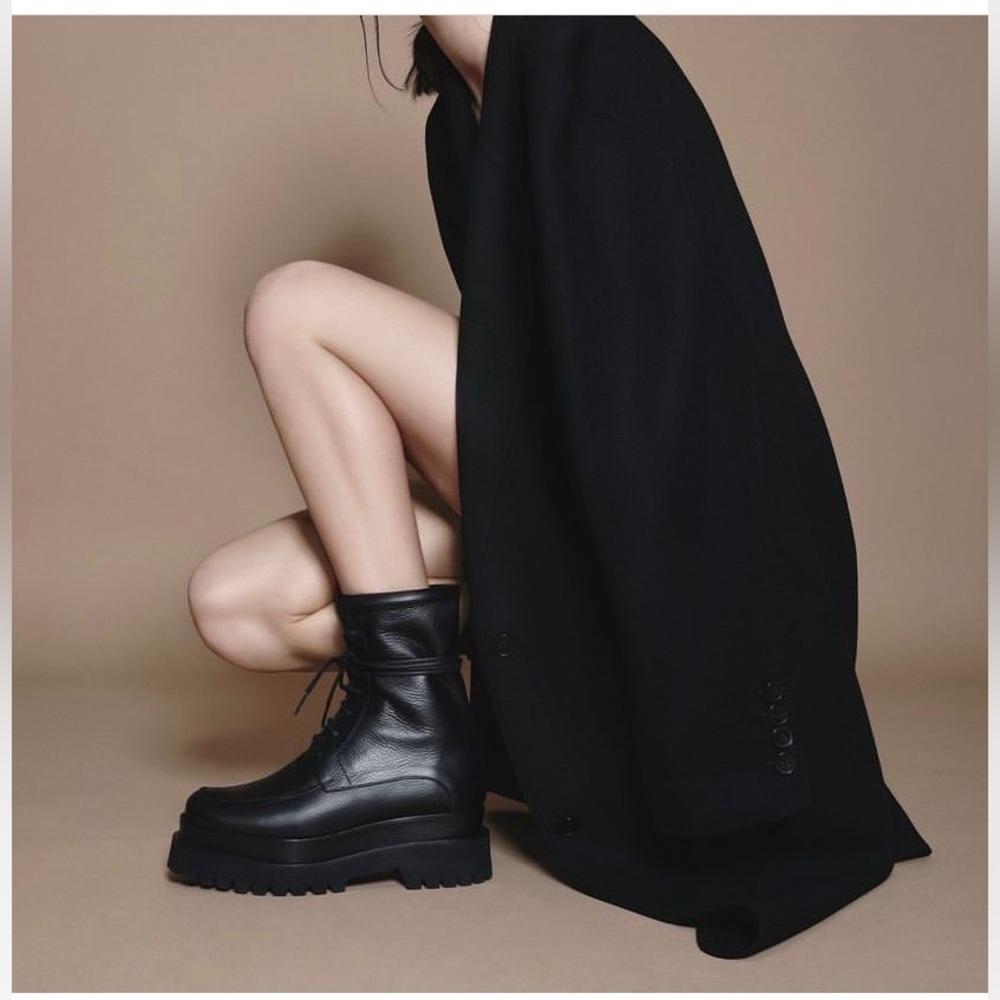 Paloma Barcelo Black Leather Platform Boots